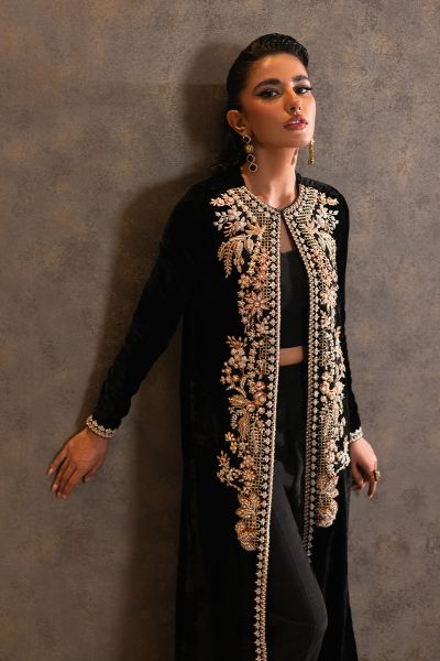 Khakaa - Dusk Black Velvet Ensemble (DUSK-04)