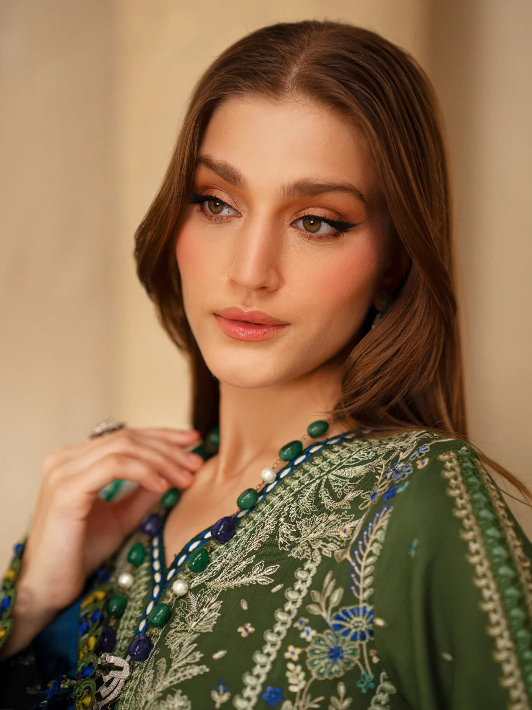 Bin Ilyas - 164-B - 3pc KOTRAI -Neckline Detailing
