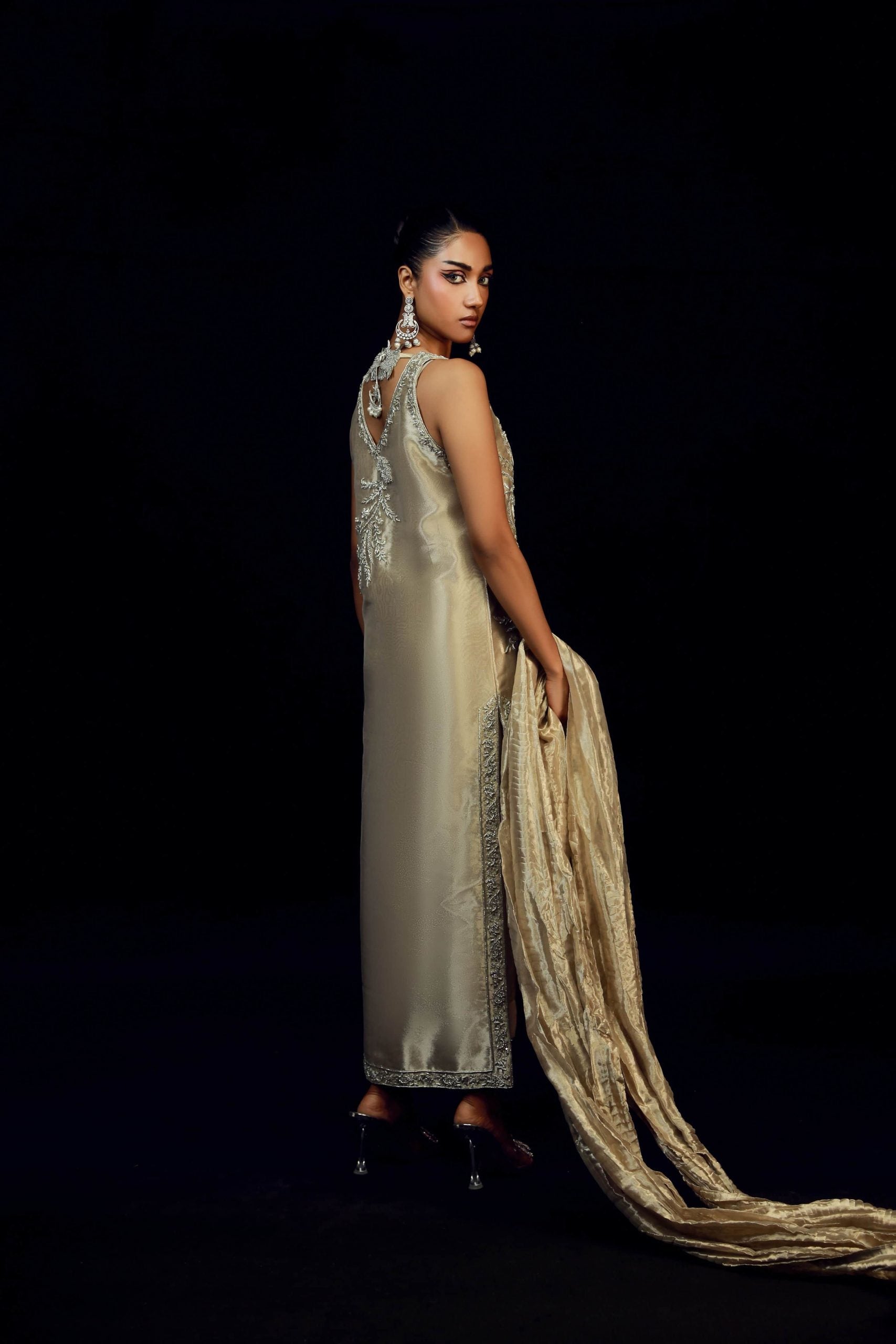 Ayesha Somaya - AYRA