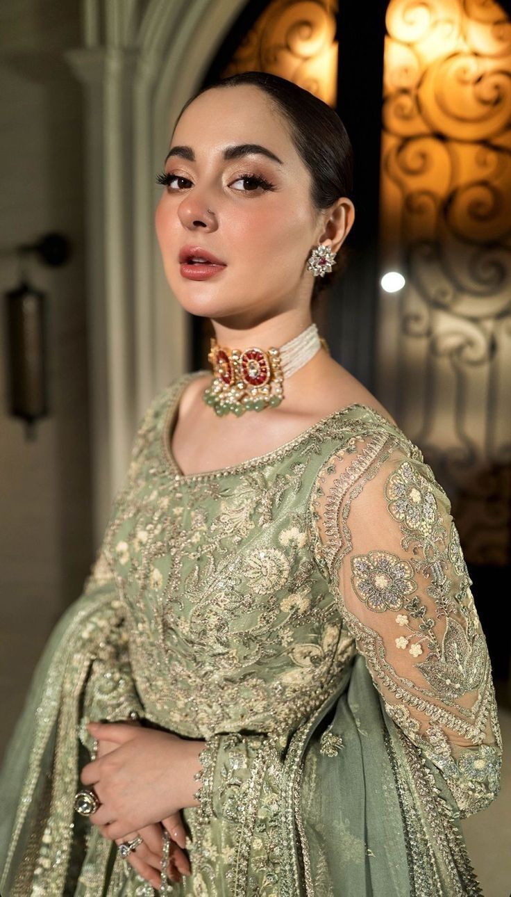 Faiza Saqlain - Syene