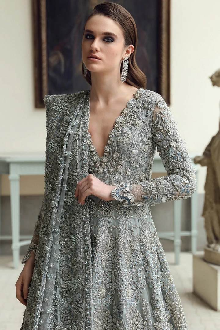 Republic Womenswear - Novella (E-66)