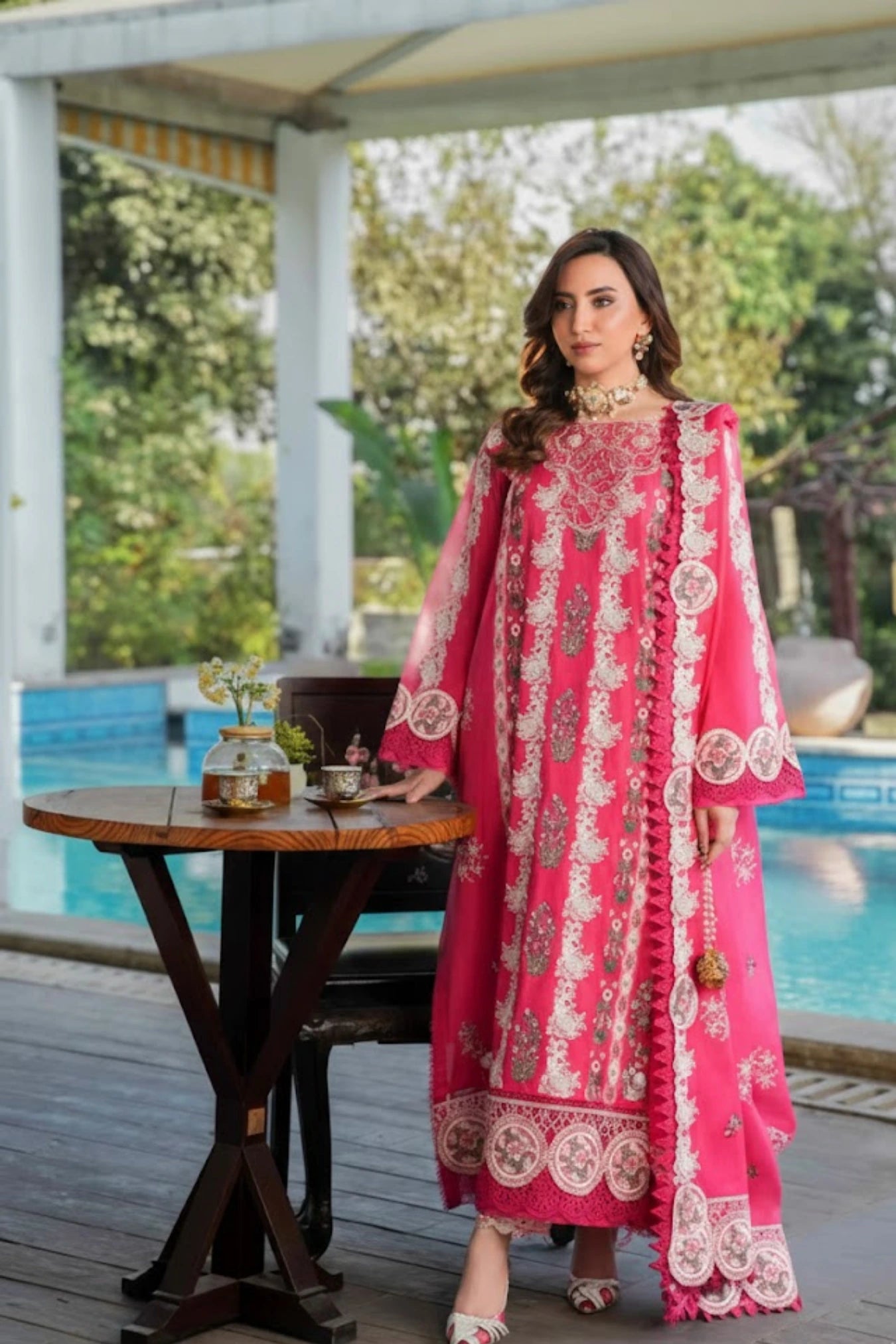 Aneelas 02 Banadora Lawn