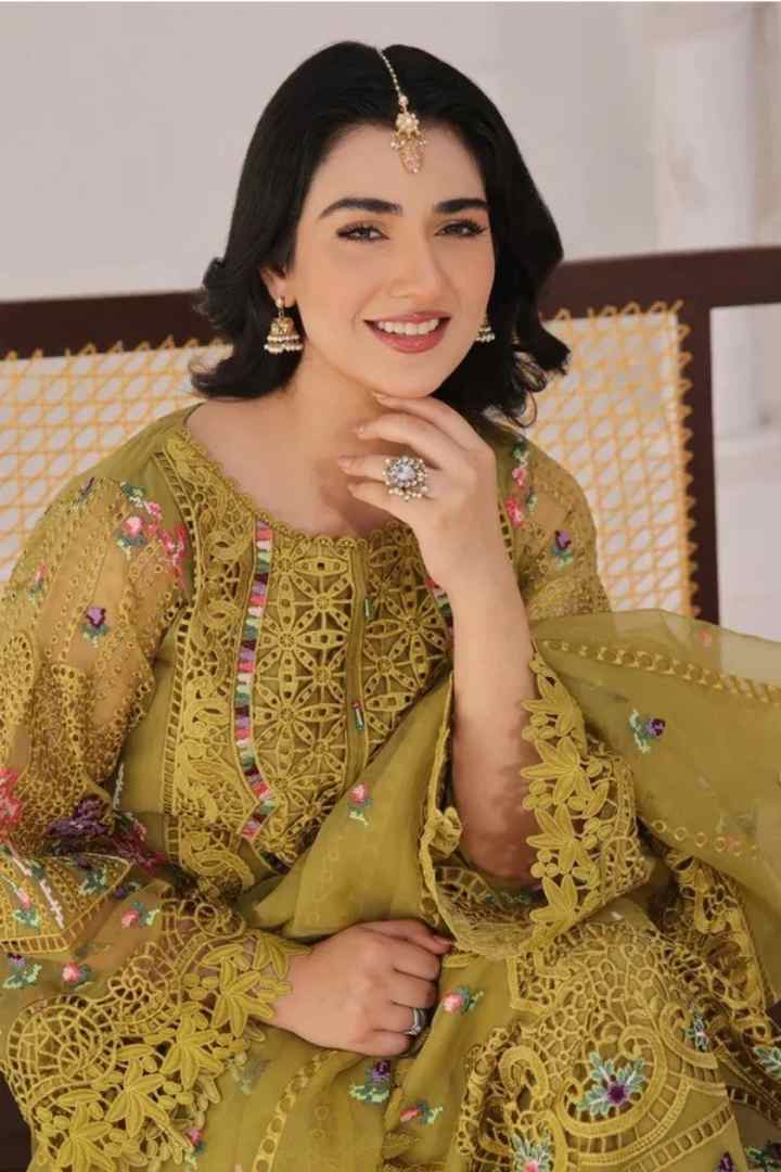 Aneelas - Banadora Lawn