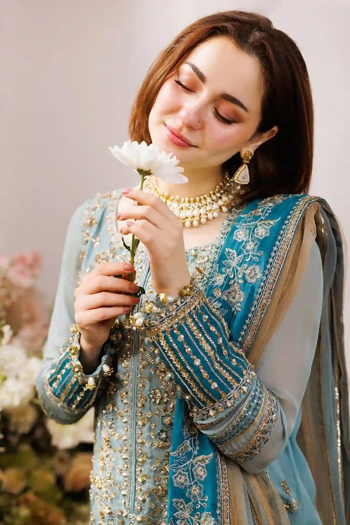 Charizma - Dastaan e Jashaan - Closeup