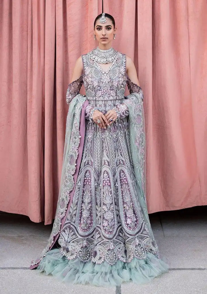 Elaf - Veer Di Weding - Shehr Bano - Full Front