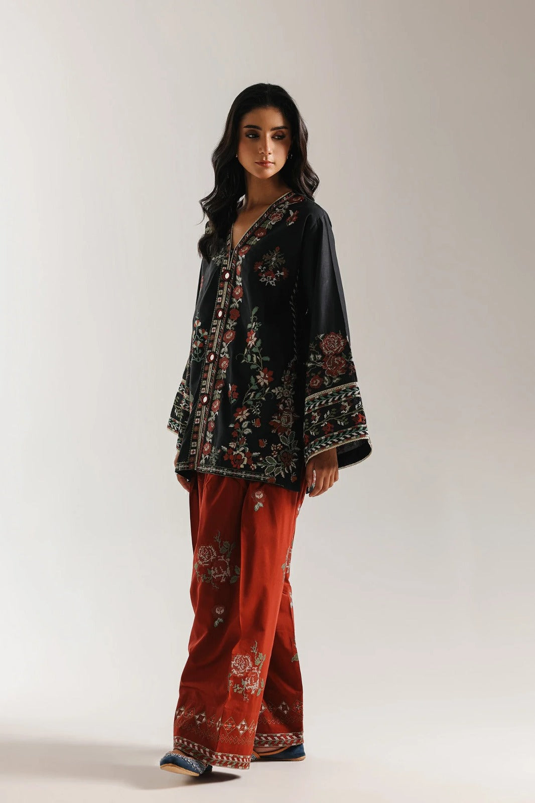 Ethnic Black and Red 2pc - Side Full View