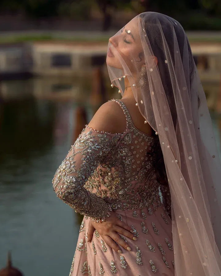 Faiza Saqlain - Aysana - Backside