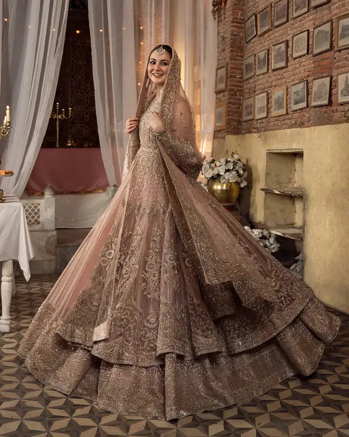 Faiza Saqlain - Mahra - Full view