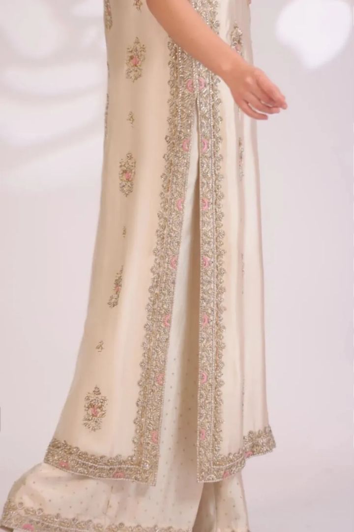 Haris Ansari - Ivory Bloom - Side Chalk