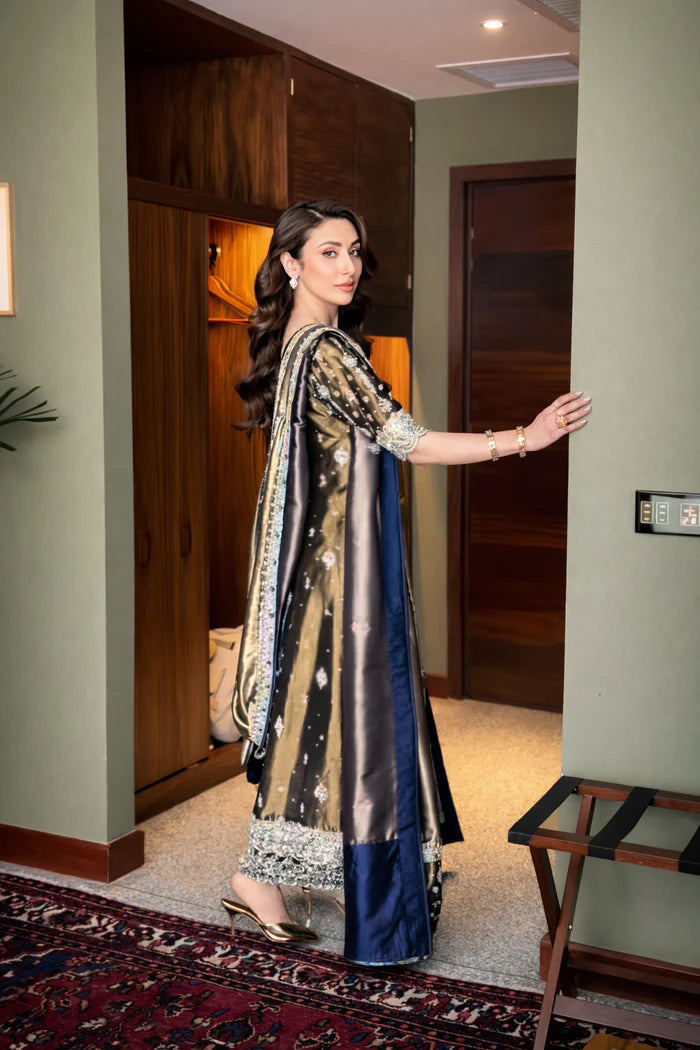 Haris Shakeel - Double Zari Fabric - Side
