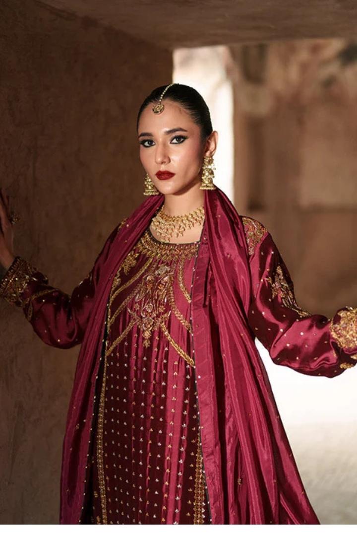 Haseens Official - Paimana - Closeup