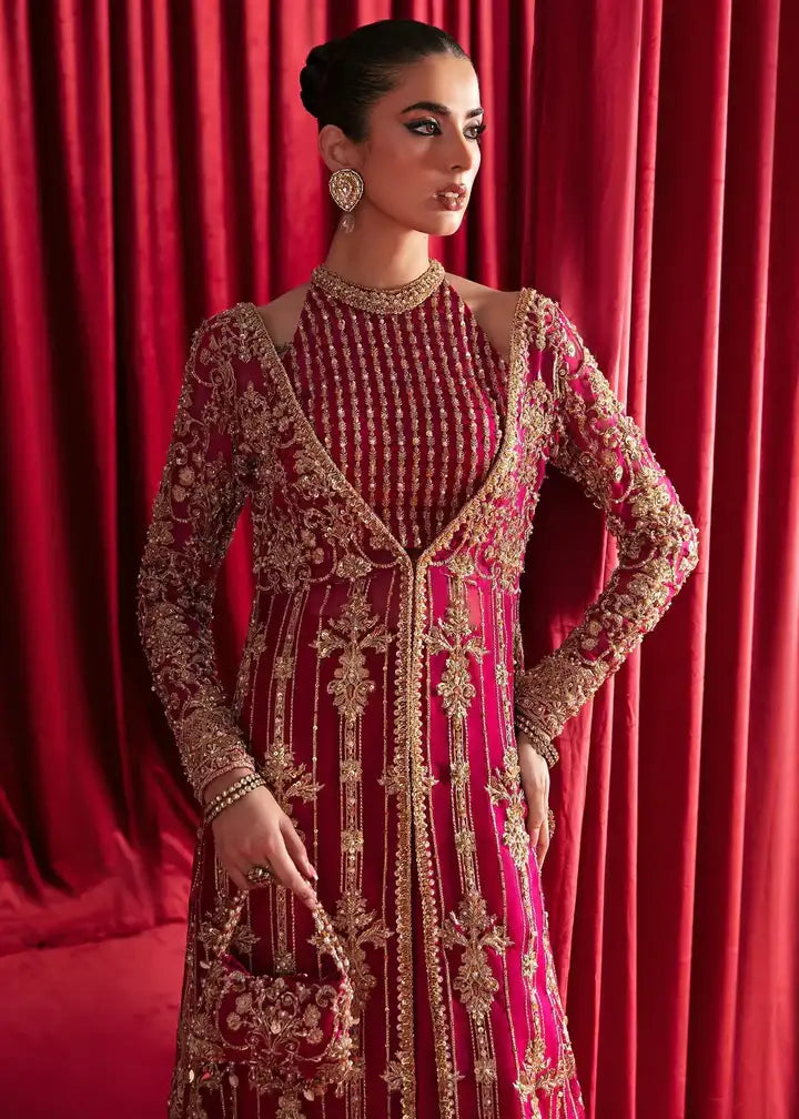 Kanwal Malik - Haniya - Closeup View