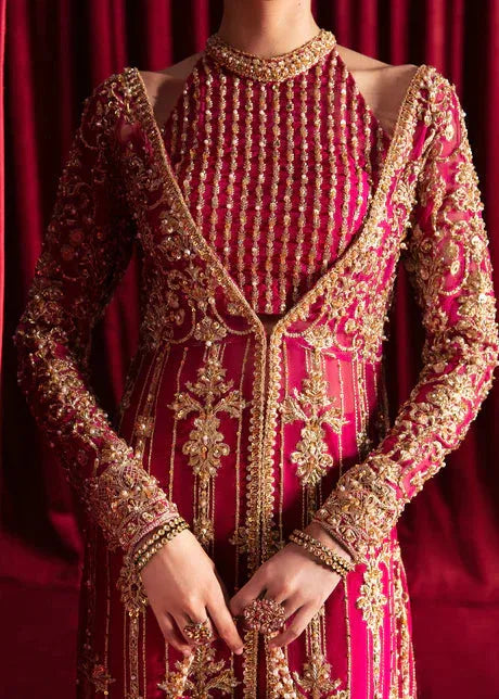 Kanwal Malik - Haniya - Neckline View
