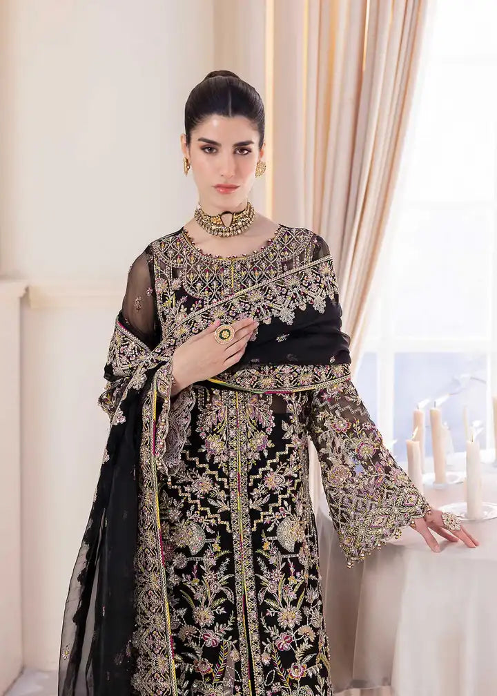 Kanwal Malik - Sable - Front Closeup