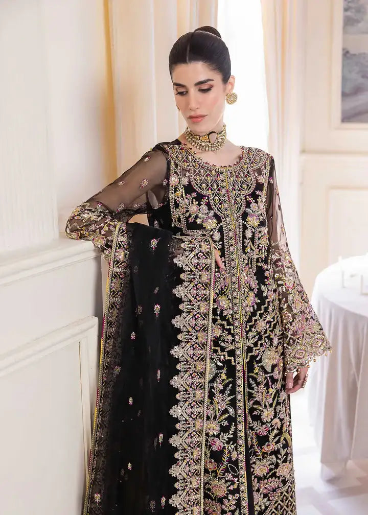 Kanwal Malik - Sable - Front Closeup View