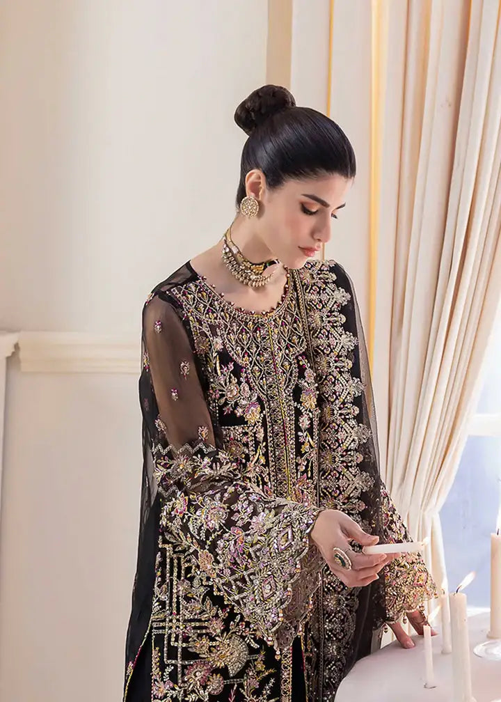 Kanwal Malik - Sable - Side Closeup View