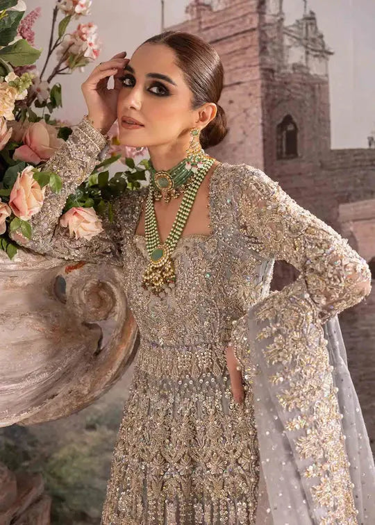 Kanwal Malik - Tania - Closeup View