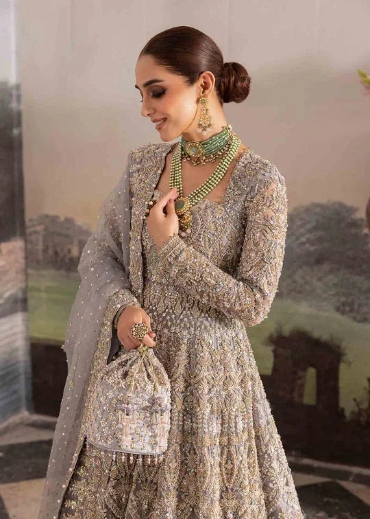 Kanwal Malik - Tania - Closeup View