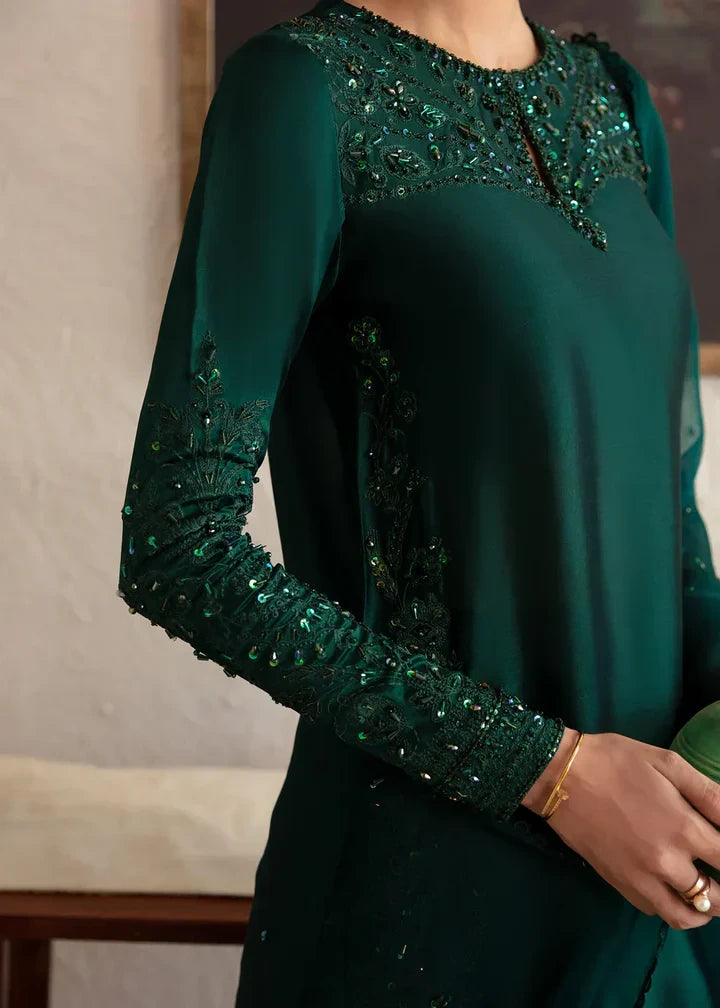Kanwal Malik - NEVA - Closeup