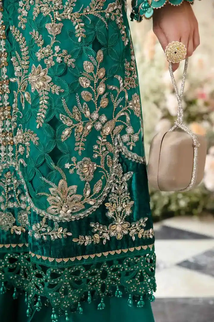 Maria B - Embroidered Suit - BD-2806 - Daman Closeup View