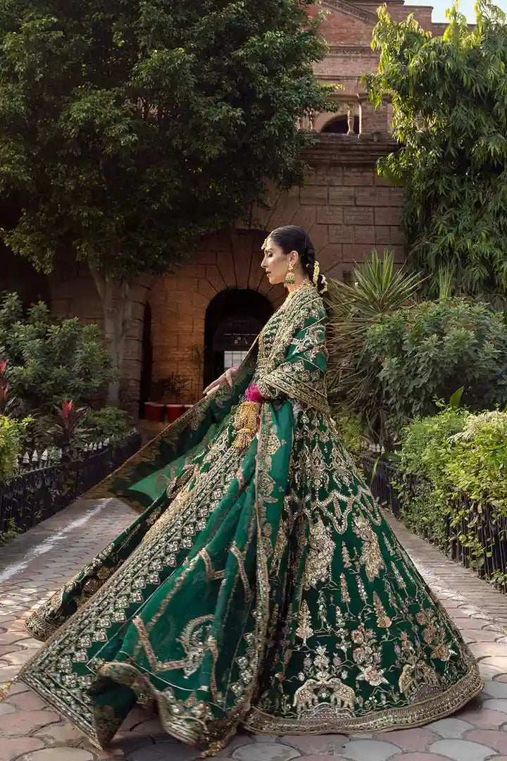 MNR - Nazneen - Side Full View