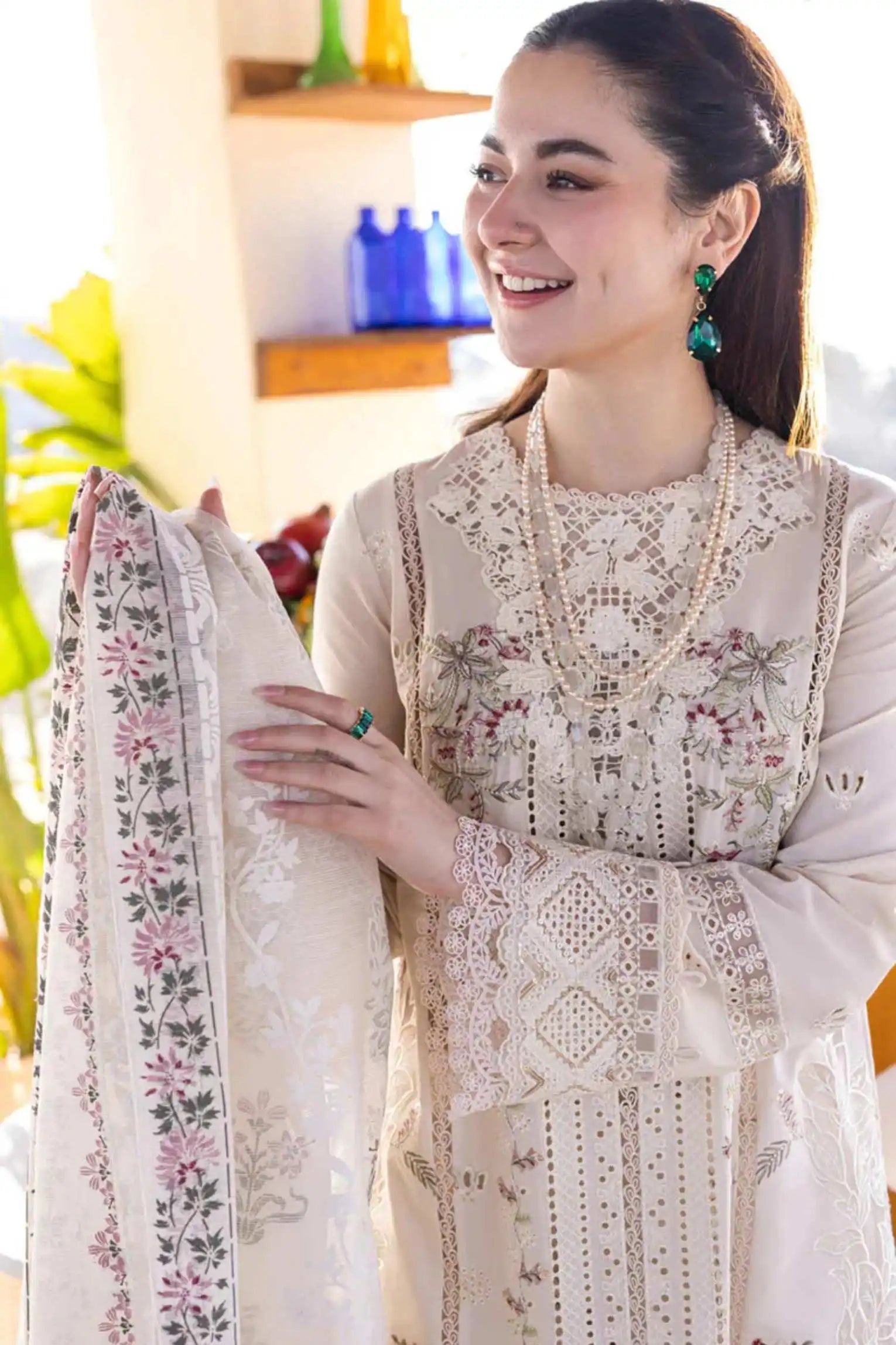 Qalamkar - Sahil Kinare - FP12 - Marwa - Neckline Detailing