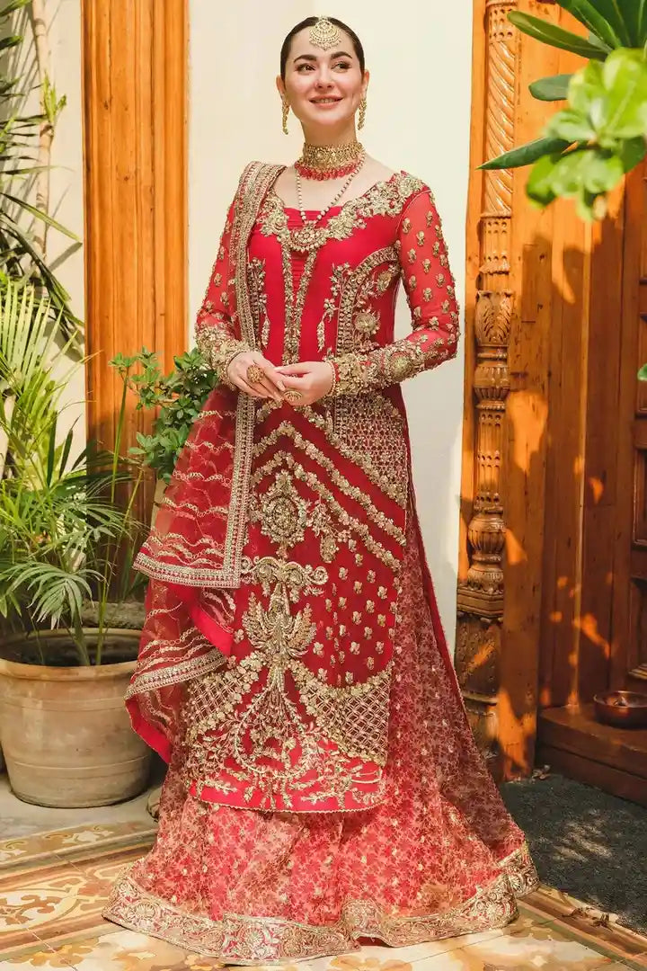 Saira Shakira - Cayenne - Full Front View