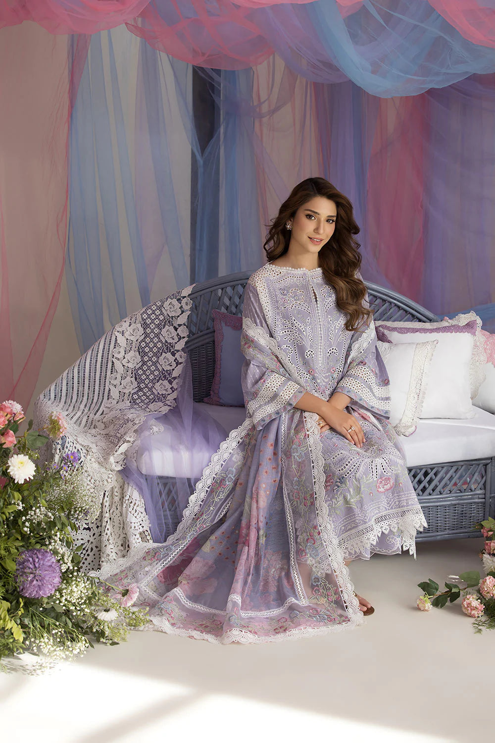 Sobia Nazir - L25-5A Luxury Lawn - Front View